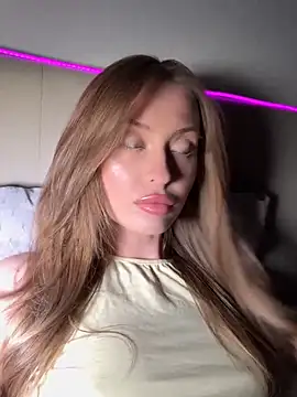 Sweet  Milly online show from April 2026 05:50:01 PM