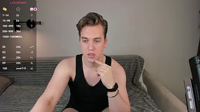 Snapshot of AustinButler chatting on December 2024 07:57:01 PM AustinButler online show from December 2024 07:57:01 PM