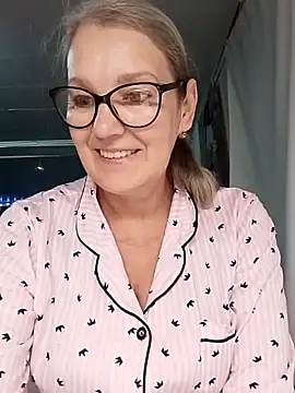 irinamaux online show from November 2025 06:56:02 AM