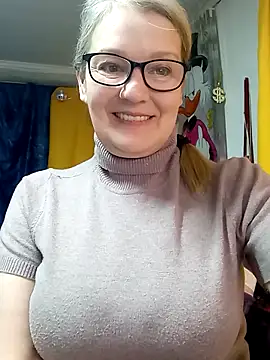 irinamaux online show from March 2026 03:44:02 AM