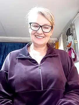 irinamaux online show from April 2026 08:02:02 AM