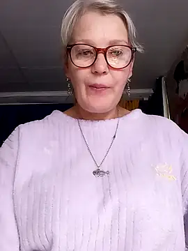 irinamaux online show from July 2026 07:11:02 AM
