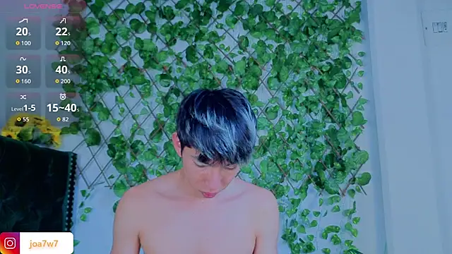 Snapshot of Levii_Ackermann chatting on November 2025 07:51:02 PM Levii Ackermann online show from November 2025 07:51:02 PM