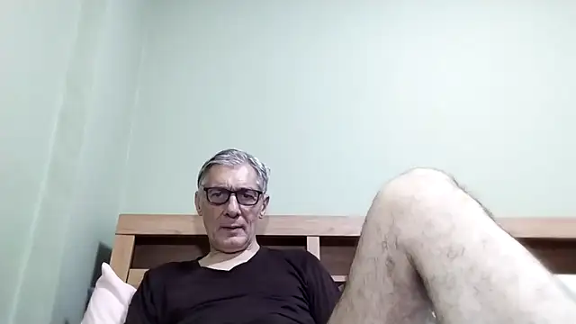 BIGUNCUTHARDCOCK online show from October 2025 05:03:02 AM