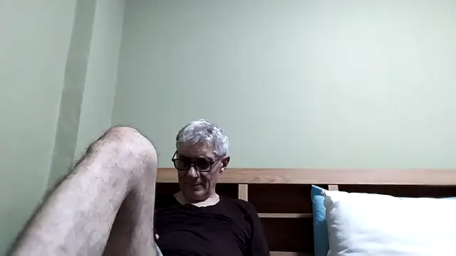 BIGUNCUTHARDCOCK online show from November 2025 01:53:02 PM