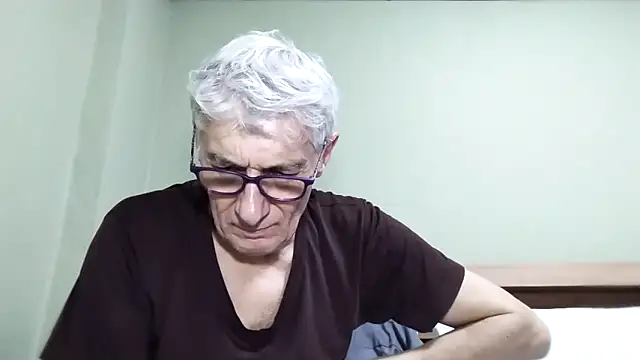 BIGUNCUTHARDCOCK online show from November 2025 01:55:02 PM