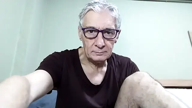 BIGUNCUTHARDCOCK online show from November 2025 01:30:01 AM