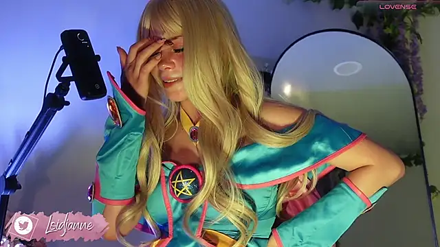 loIijanne online show from October 2025 03:47:01 AM