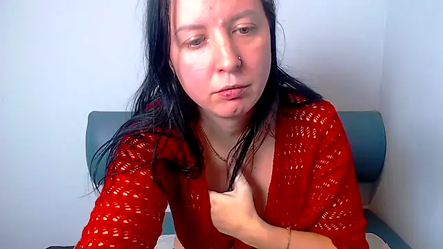 Longhairgirl online show from December 2024 05:00:01 PM