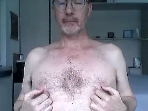 Snapshot of Lolodamour72 chatting on May 2026 02:57:01 PM Lolodamour72 online show from May 2026 02:57:01 PM