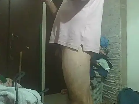 Snapshot of ncuello chatting on November 2025 06:45:02 AM ncuello online show from November 2025 06:45:02 AM