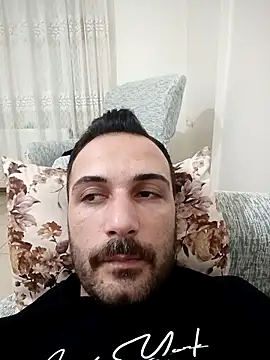 modelturanist27 online show from April 2026 11:33:02 PM