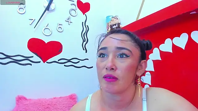 charlotte-11 online show from March 2025 05:34:02 PM