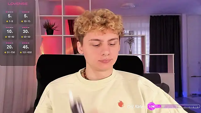 Snapshot of sunnyburn_boy chatting on December 2024 11:11:02 AM sunnyburn boy online show from December 2024 11:11:02 AM