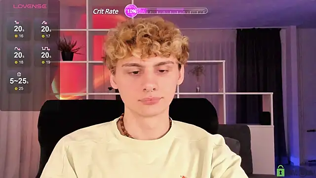 Snapshot of sunnyburn_boy chatting on February 2025 06:30:02 PM sunnyburn boy online show from February 2025 06:30:02 PM