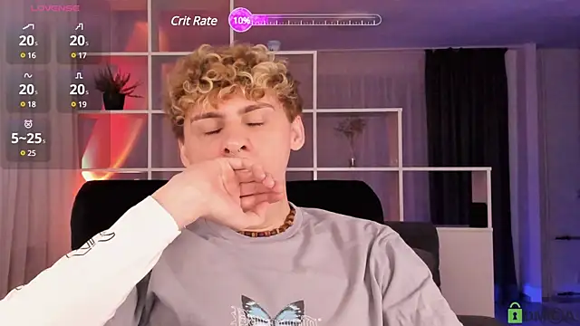 Snapshot of sunnyburn_boy chatting on March 2025 08:54:02 PM sunnyburn boy online show from March 2025 08:54:02 PM