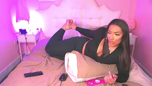 JanesaMiaBabestationx online show from April 2026 01:02:01 PM