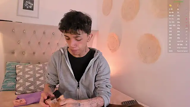 Tomy Rox online show from December 2024 07:13:02 PM