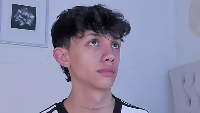 Tomy Rox online show from January 2025 07:31:01 PM