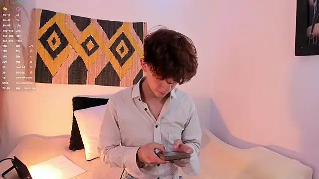 Tomy Rox online show from February 2025 08:47:02 PM