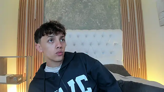 Tomy Rox online show from March 2026 09:15:01 PM