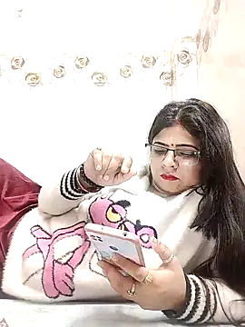 Husnpari20 online show from January 2025 06:03:02 PM
