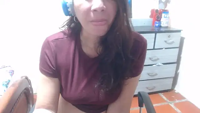 Snapshot of Ainhoa-hot chatting on May 2026 05:23:02 AM Ainhoa-hot online show from May 2026 05:23:02 AM