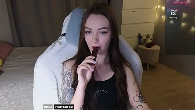 Snapshot of kate_leoo chatting on January 2025 02:19:01 PM kate leoo online show from January 2025 02:19:01 PM