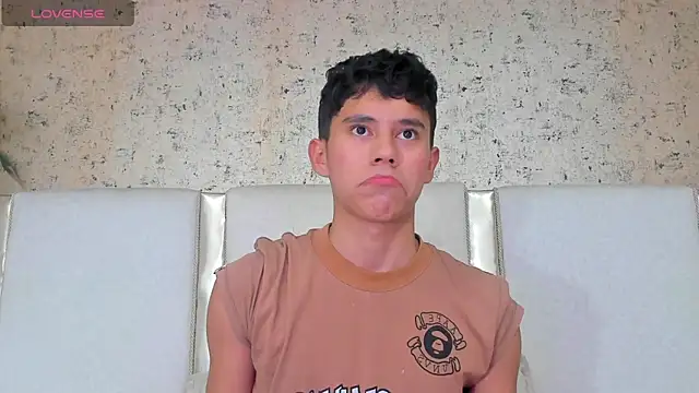 Angel esteban fx online show from December 2024 04:00:01 AM
