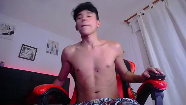 Angel esteban fx online show from October 2025 03:48:02 AM