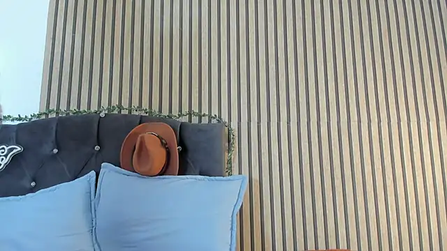 Angel esteban fx online show from February 2026 04:11:02 PM