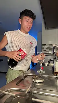 Angel esteban fx online show from February 2026 02:41:02 AM