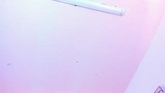 Red lady online show from January 2025 07:07:01 AM