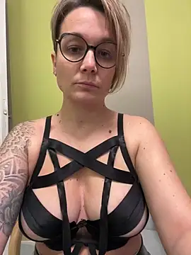 marinella07 online show from February 2025 09:13:02 AM