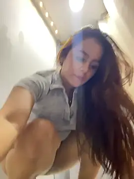 Juanelopez1 online show from August 2026 11:14:01 PM