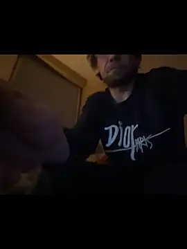 FreshWonder0 online show from December 2025 08:02:02 PM