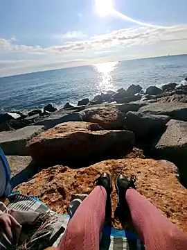 Snapshot of SexyErola27 chatting on December 2024 09:45:02 AM SexyErola27 online show from December 2024 09:45:02 AM