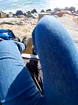 Snapshot of SexyErola27 chatting on December 2024 10:28:02 AM SexyErola27 online show from December 2024 10:28:02 AM