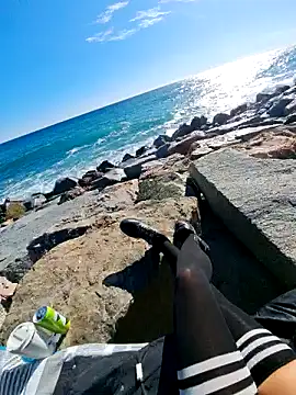 Snapshot of SexyErola27 chatting on January 2025 11:52:01 AM SexyErola27 online show from January 2025 11:52:01 AM