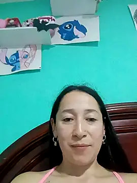 emilypoppy3 online show from October 2025 01:28:01 AM