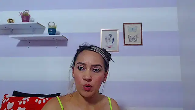 kimberlyvega online show from March 2026 06:56:02 PM