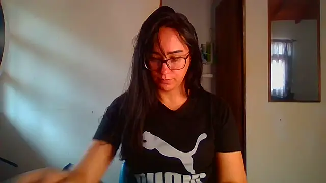 brittanycheeks online show from February 2025 06:01:01 PM