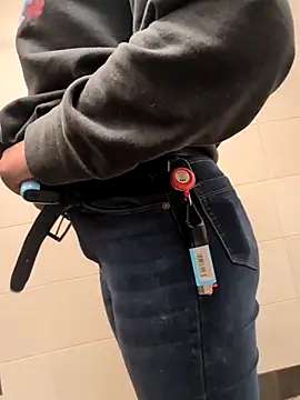 samone9 online show from March 2026 12:19:01 PM