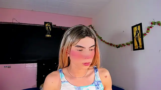 Snapshot of rosedewitt chatting on March 2025 11:17:01 AM rosedewitt online show from March 2025 11:17:01 AM