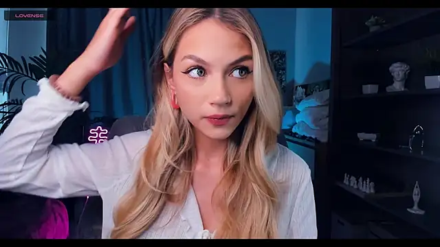 Snapshot of MelissaTetris chatting on September 2025 10:03:02 AM MelissaTetris online show from September 2025 10:03:02 AM