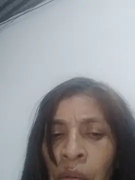 Snapshot of soltrinidad chatting on May 2026 11:45:01 PM soltrinidad online show from May 2026 11:45:01 PM
