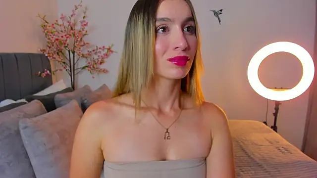 im sarah34 online show from December 2024 09:10:01 AM