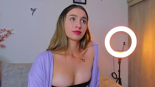 im sarah34 online show from February 2025 03:35:02 AM