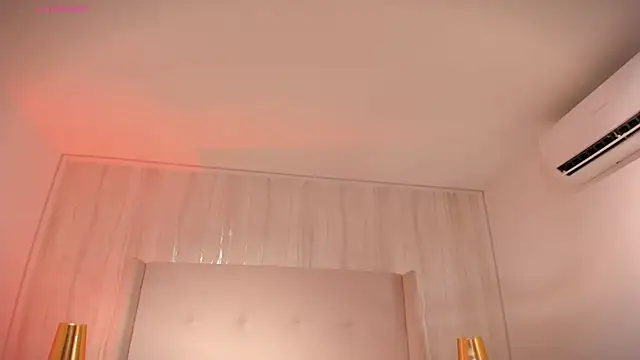 Snapshot of kaylarossi chatting on March 2026 07:32:01 PM kaylarossi online show from March 2026 07:32:01 PM