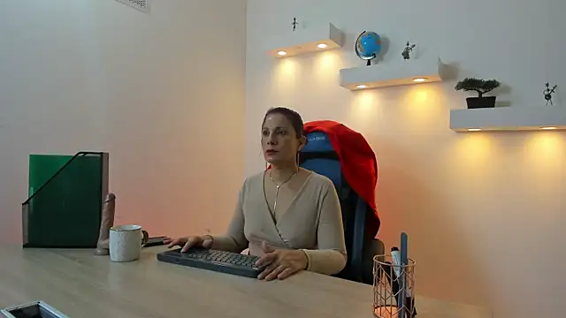 ada mclaine online show from March 2026 11:59:02 AM